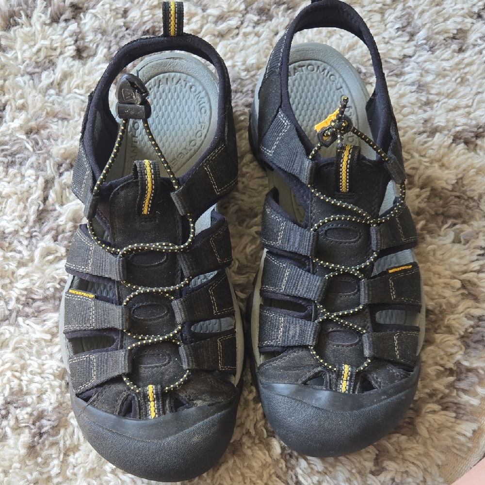 Keen Men's Black and Yellow Outdoor Sandals